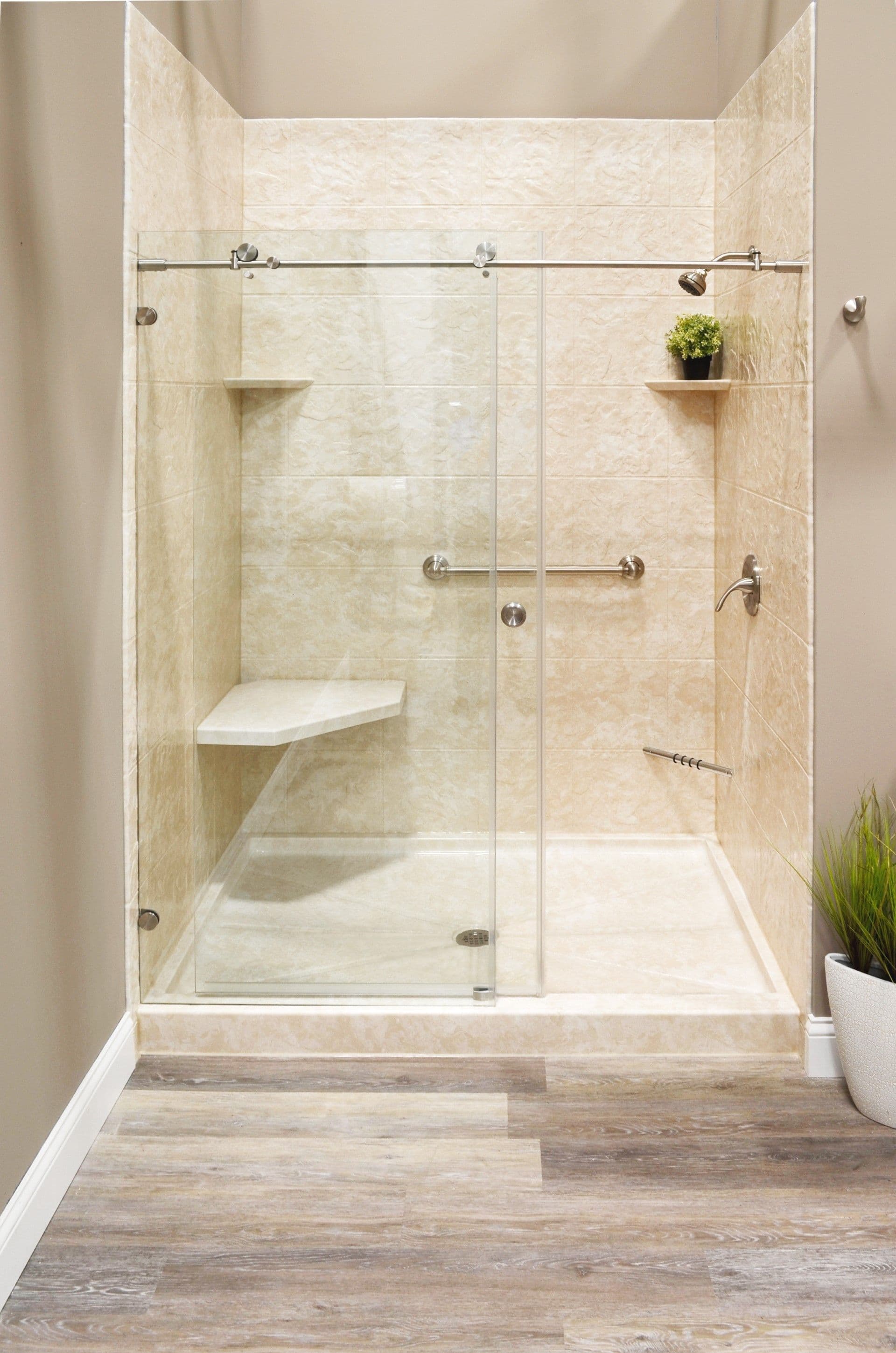 Shower with bench