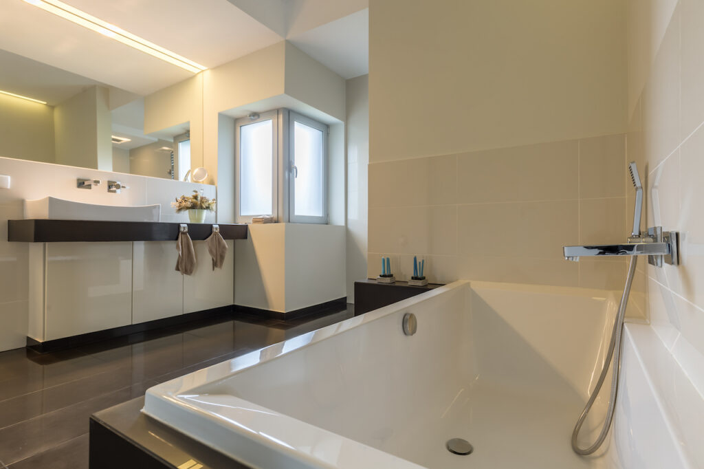 Types of Bathtubs